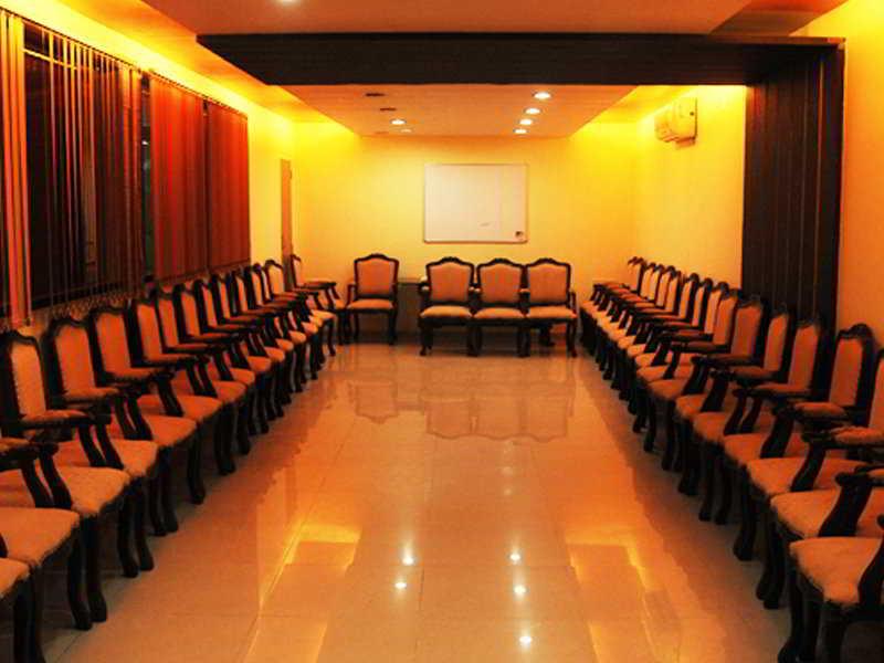 Neelkanth Paradise Hotel Ahmedabad Exterior photo